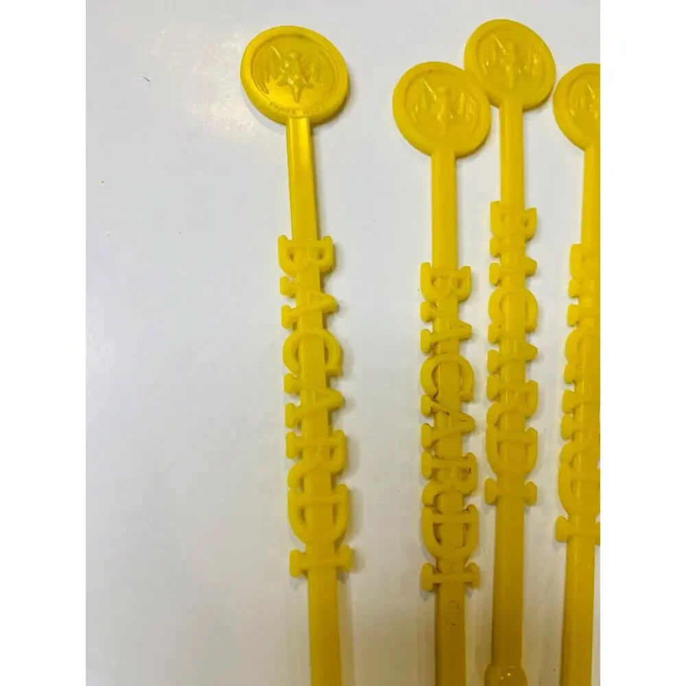 Lot of 8 Vintage Bacardi Yellow Plastic Swizzle Cocktail Sticks Stirrers 6.25